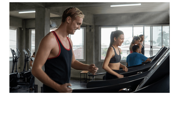 correr na esteira ou na rua